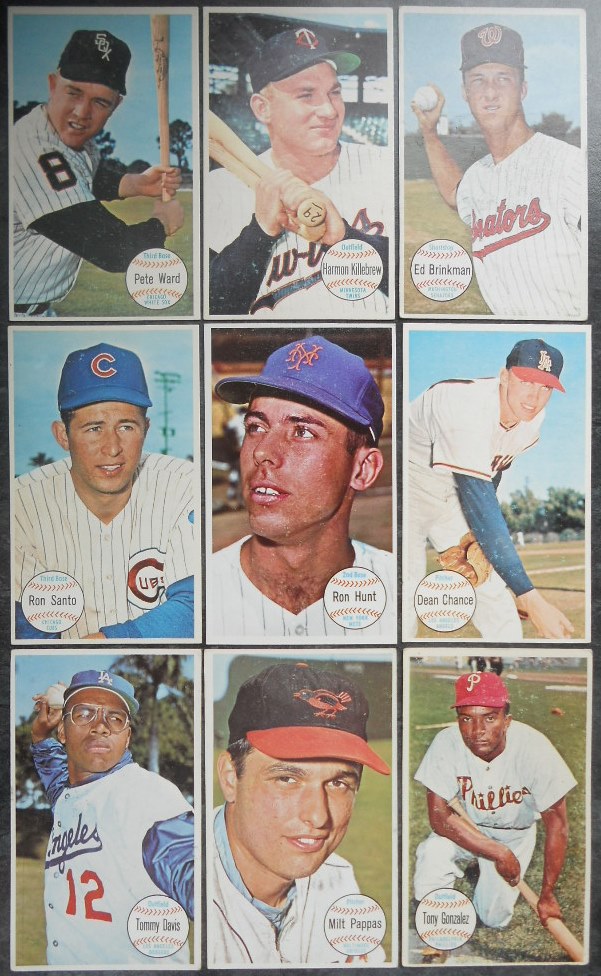 Inserts Numbered /& Refractor 200 Baseball Cards Collection Each Pack is Unique Newer /& Vintage Trading Cards Collection with Secure Packing Rookies Best Baseball Gift Hall Of Famers